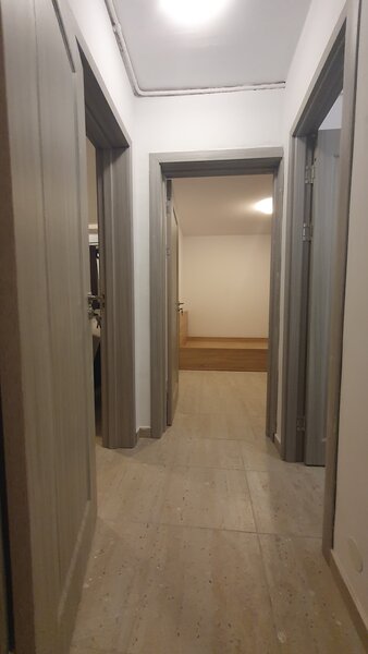 Drumul Taberei, langa parc, et. 10, cu 2 lifturi, amenajat prima inchiriere